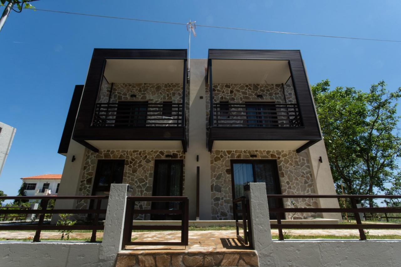 Marineiko Luxury Apartments Ierissós Zewnętrze zdjęcie